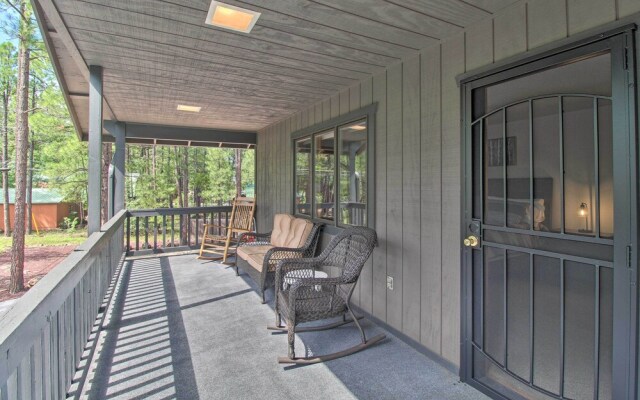 Chic Pinetop Retreat w/ Separate Apartment!