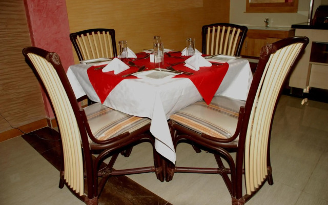Eagle Palace Hotel