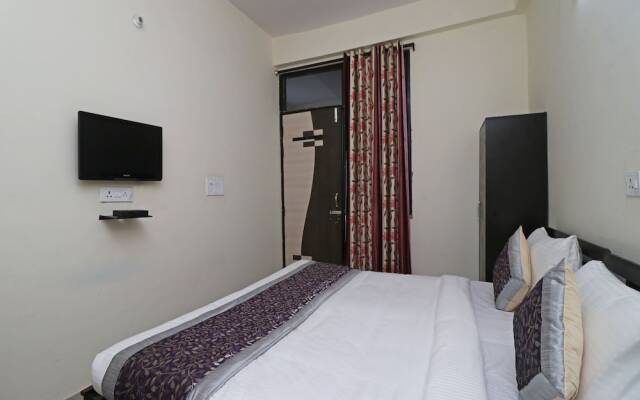 Oyo 10663 Triage Home Stay