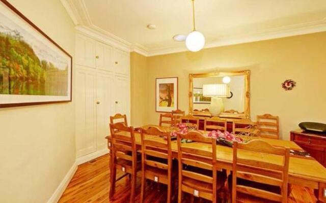 Woodford of Leura