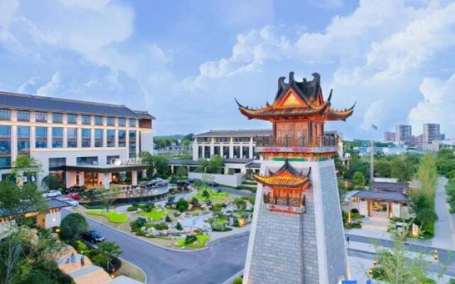 Jingmen Shuangquan Hot Spring Hotel
