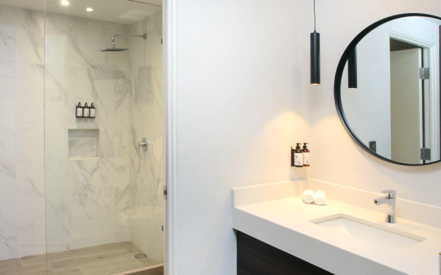 voco Saltillo Suites by IHG