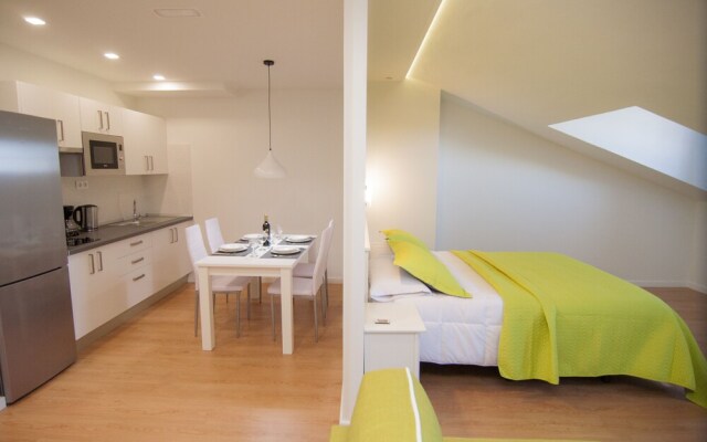 Los Rodeos Apartments