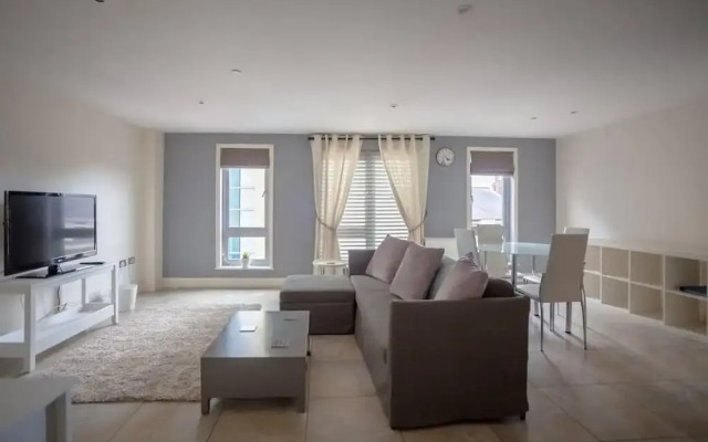 Sandpiper Apartment