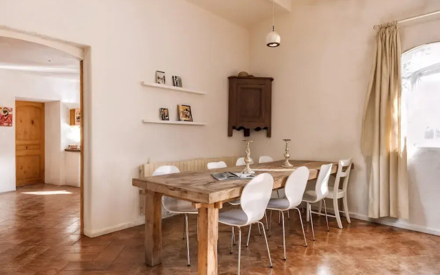 Beautiful Detached Villa With Pool
