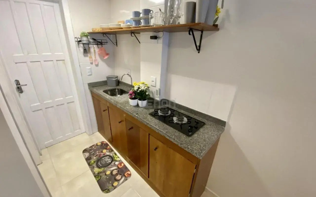 272 - Excelente apto 02 dormitórios em Mariscal