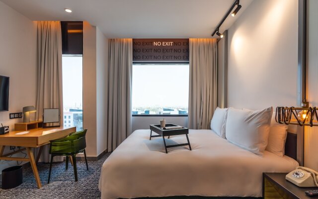 Studio One Hotel
