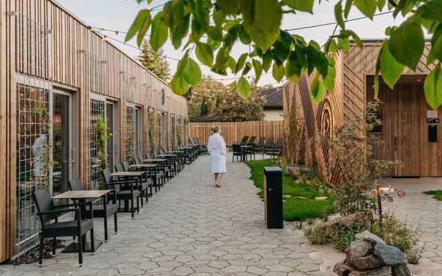 EA Hotelový Resort SEN Hotel