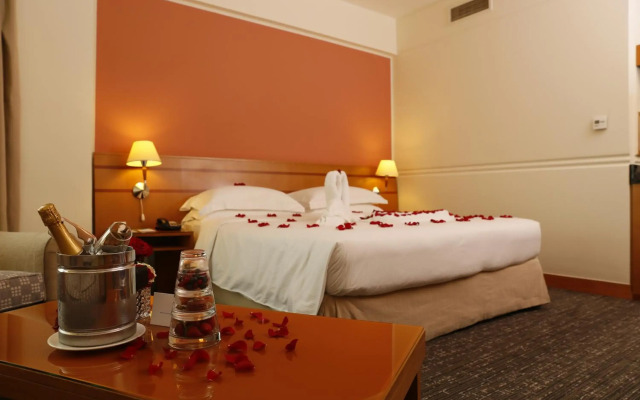 J5 Hotels Port Saeed