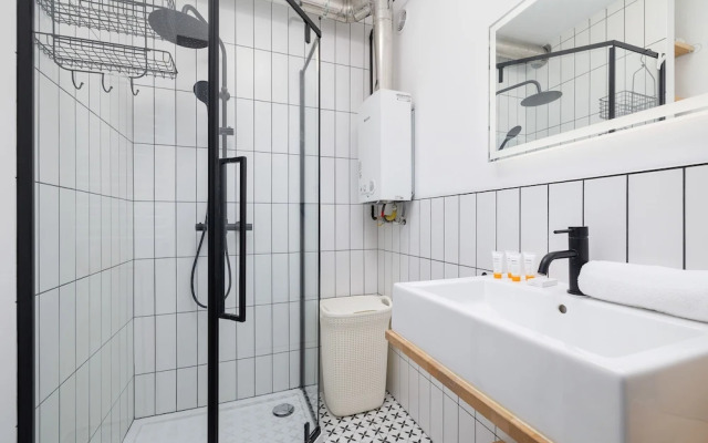 Two-bedroom Strzelców 9 by Renters