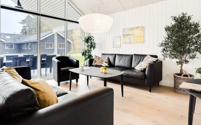 16 Person Holiday Home in Vaeggerlose