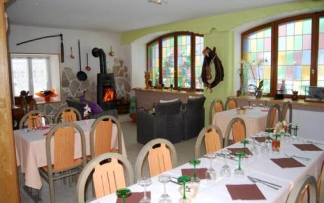 Le Domaine du Mongade by Popinns