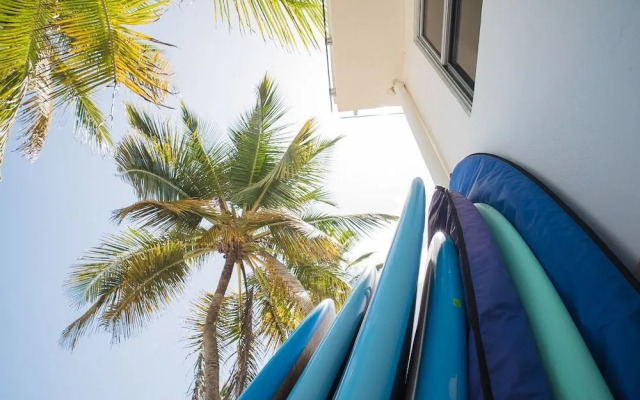 Numero Uno Beach Apartments