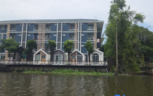 Grace Riverfront