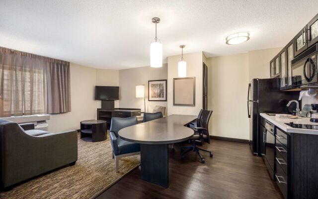 Sonesta Simply Suites Jersey City