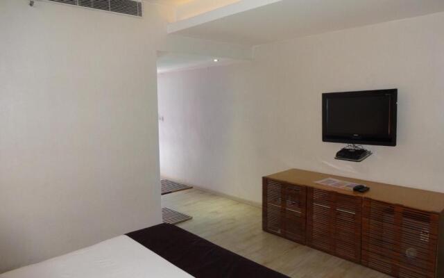 The Purple Leaf Hotels