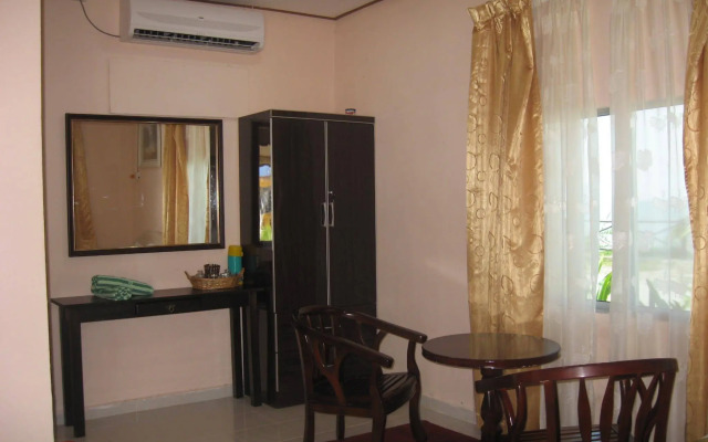 Tanjung Puteri Motel