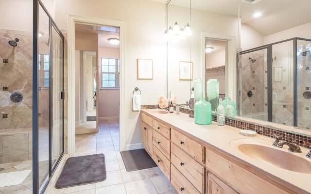 Bella's Cove 3 Bedroom Home