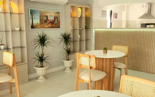 Karden Otel
