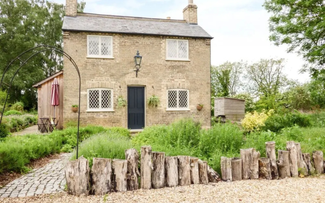 Shortmead Cottage