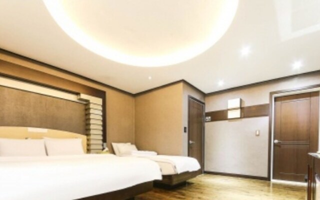 Pocheon Palace