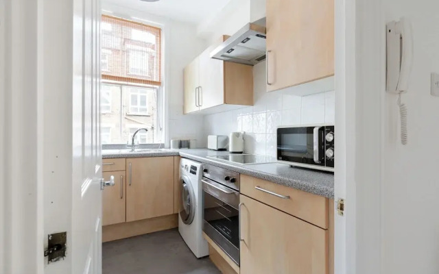 The Aldgate Flats