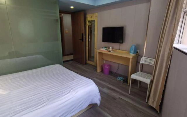 Taihua Business Hotel