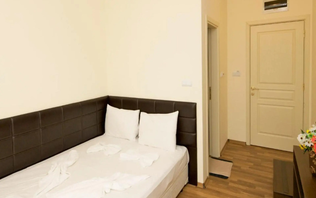 Hotel Golden Ina - Rumba Beach