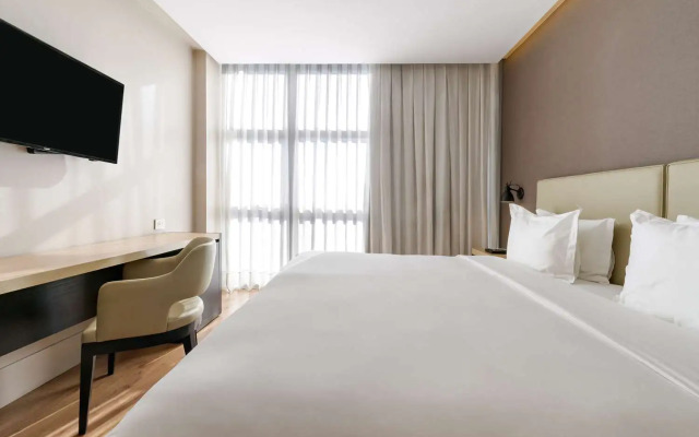 Palmaroga Hotel Asuncion, Tapestry Collection by Hilton