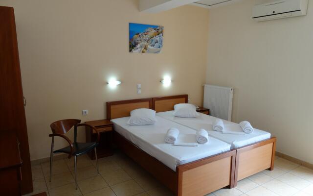 Faros 1 Hotel