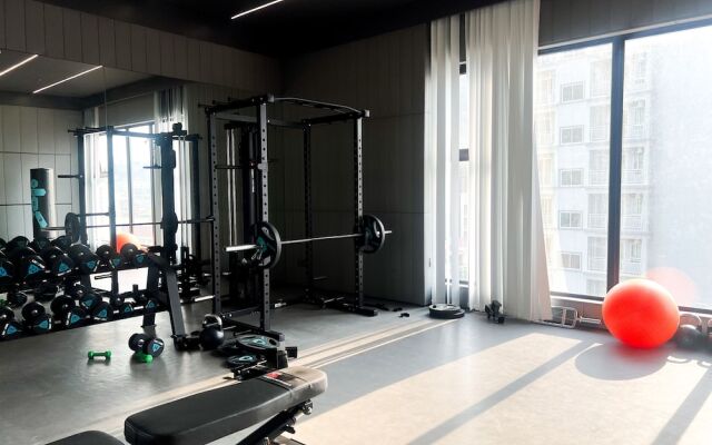 Agile Sky Residence Studio by SobenHomes