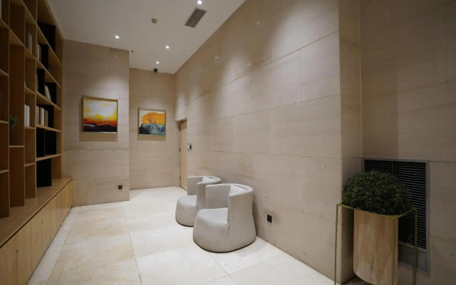 Starway Hotel