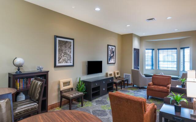 Staybridge Suites Eau Claire - Altoona, an IHG Hotel