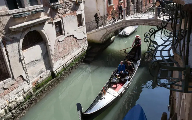 Ca' Via della Seta