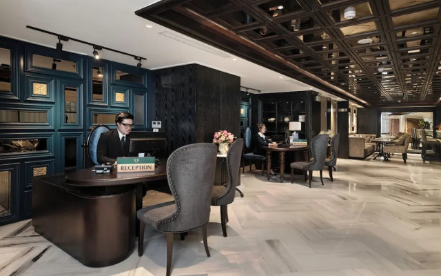 Luxe Paradise Premium Hotel