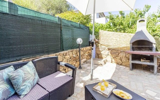 Charming 3-bed Villa in Berruiles