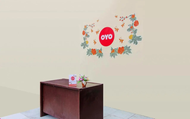 Grand Monica by OYO Rooms