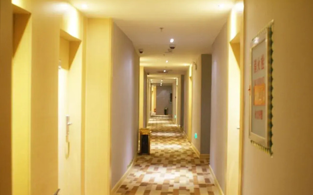 Motel 168