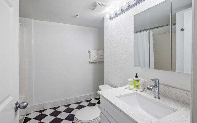 Salt Cay Suite 410