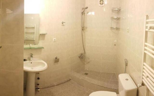 Apartment on Sundukiani Street Lane