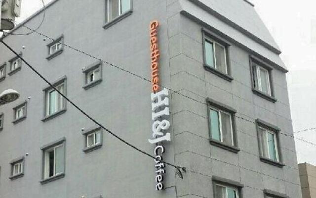 Hi & J Guesthouse - Hostel