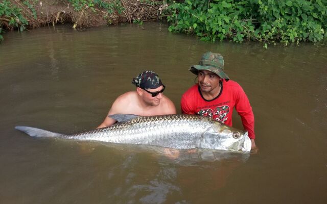 Montecristo River Eco Lodge