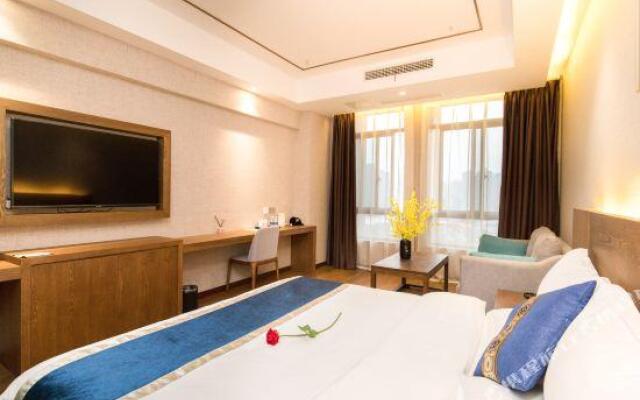 Ruijun Hotel