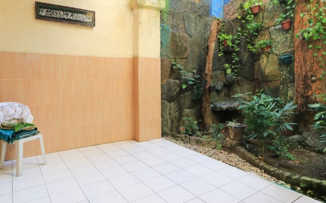 Penginapan Syariah Prenjak