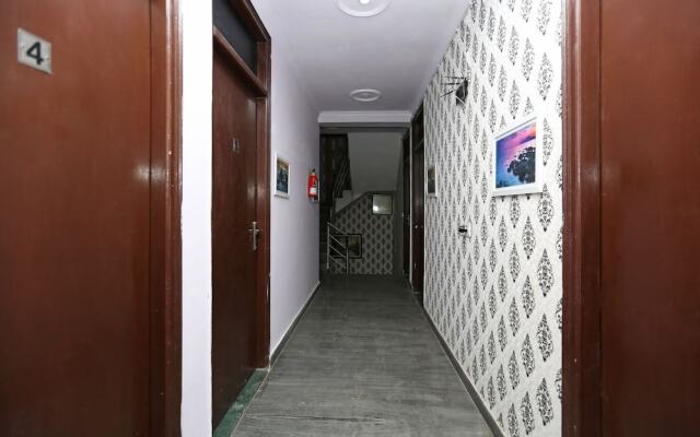 OYO 8969 Hotel Eagle Eye
