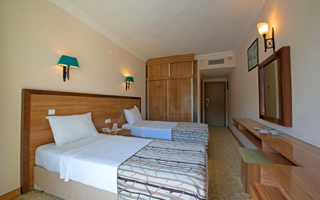 Green Nature Resort & Spa