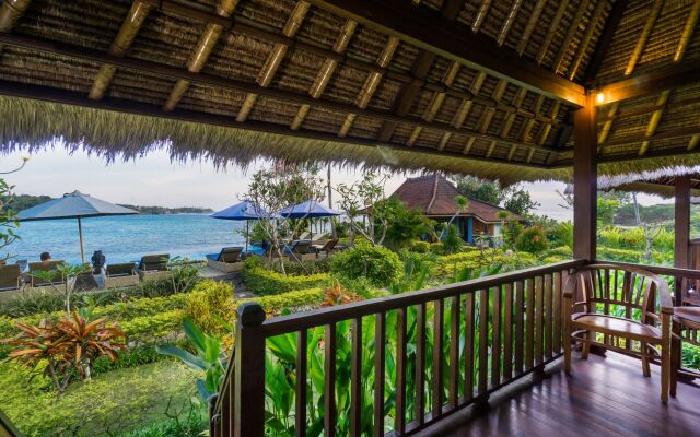 Laguna Reef Huts