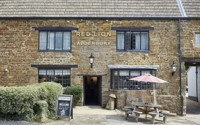 Red Lion Hotel Adderbury by Greene King Inns