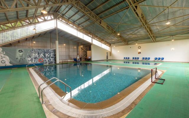 Honey Dewz Exotica Hotel & Resort