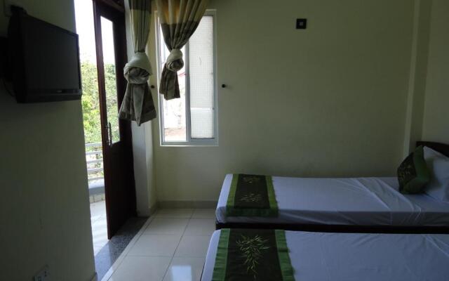 Nam Ngai Hotel